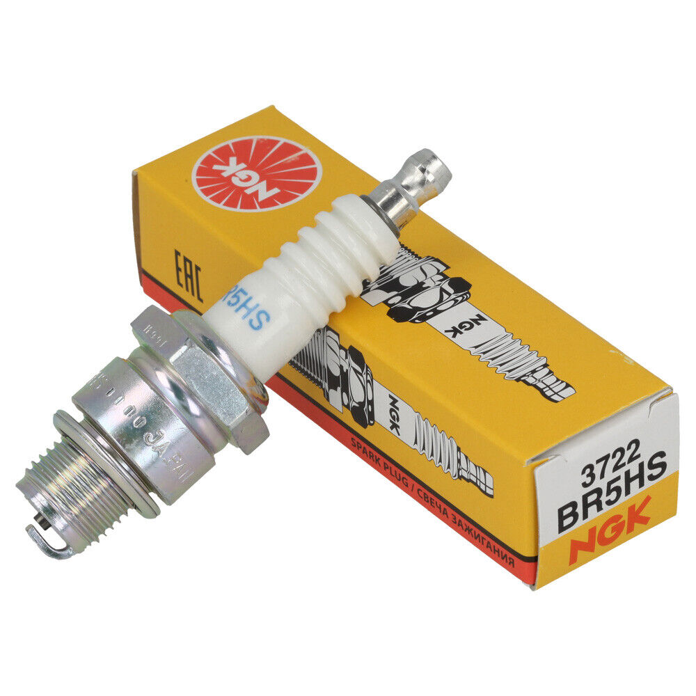 BR5HS NGK SPARK PLUG FOR MARINER / YAMAHA OUTBOARD 2 HP 2 STROKE 2A 2B